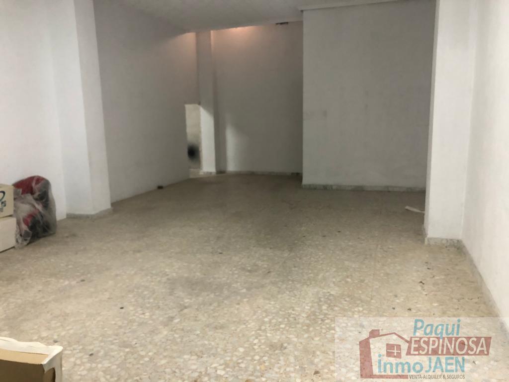 For rent of commercial in Torredonjimeno