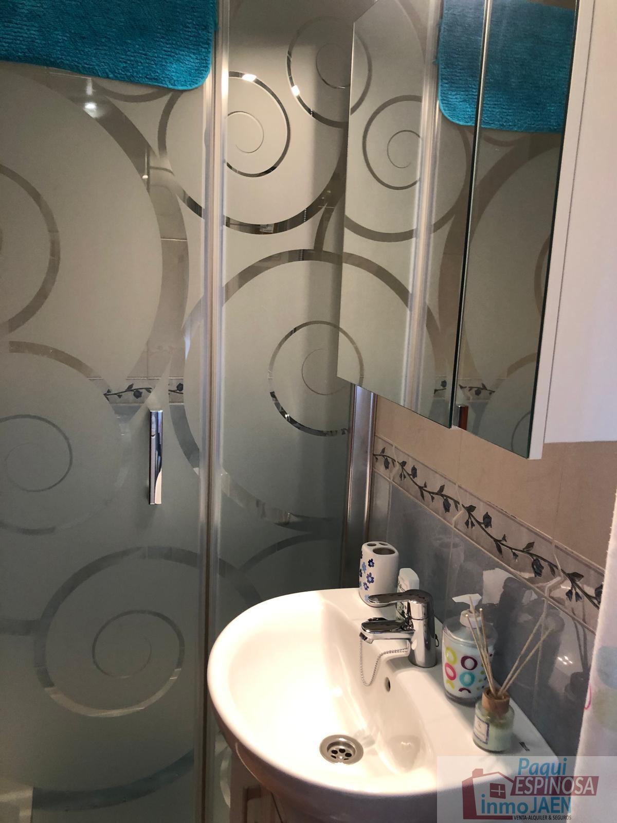 Venta de piso en Torredonjimeno