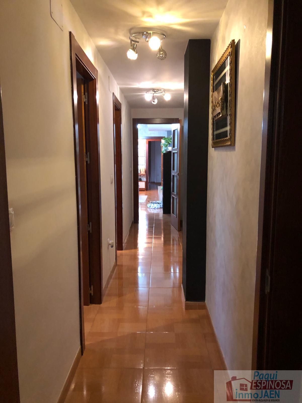 Venta de piso en Torredonjimeno