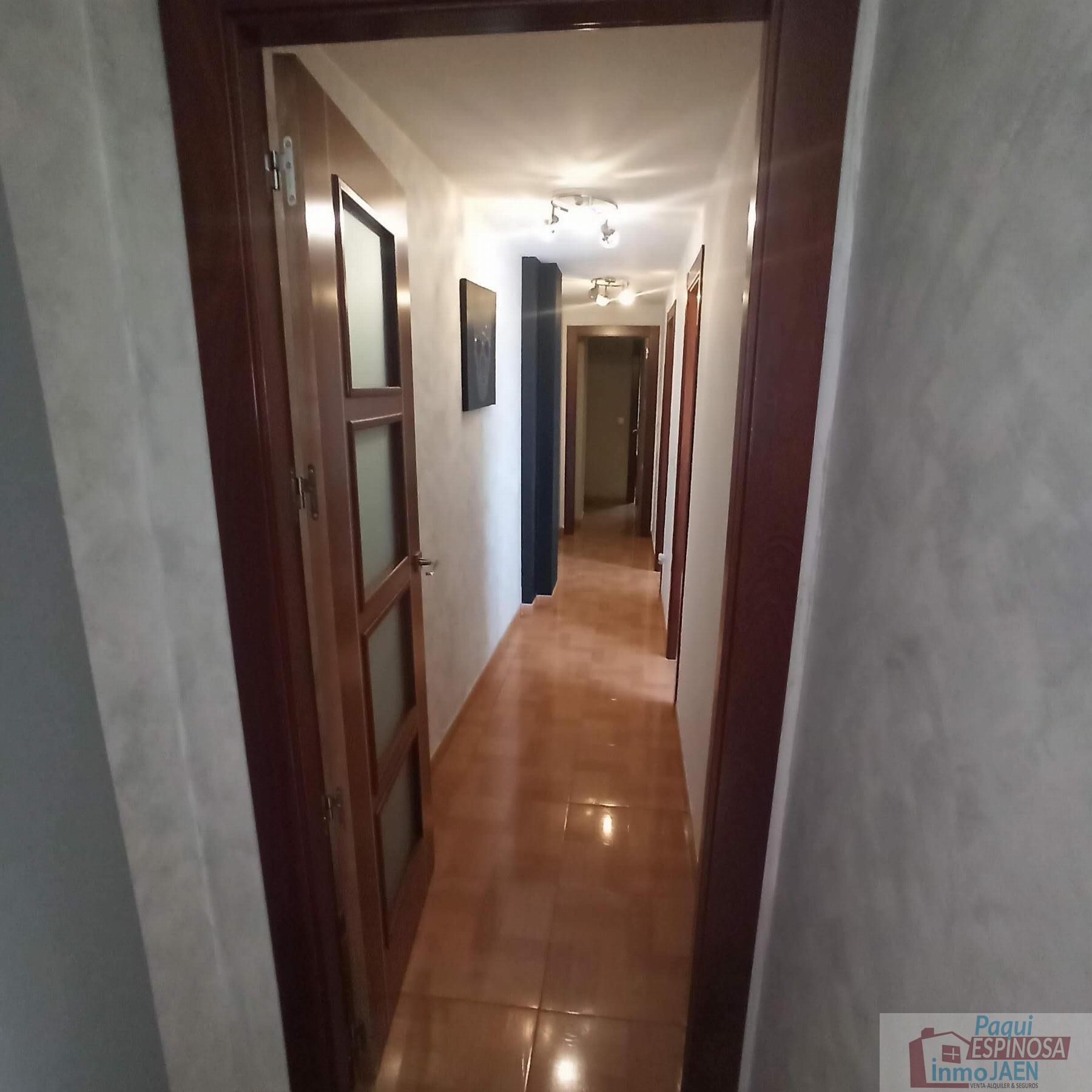 Venta de piso en Torredonjimeno