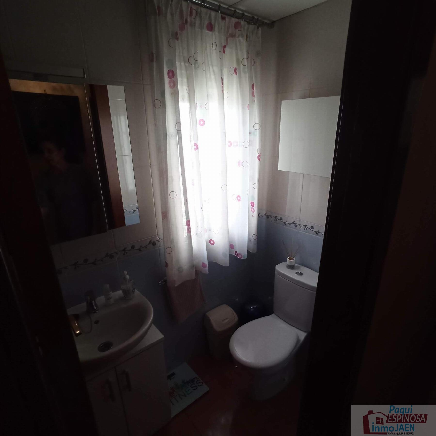 Venta de piso en Torredonjimeno