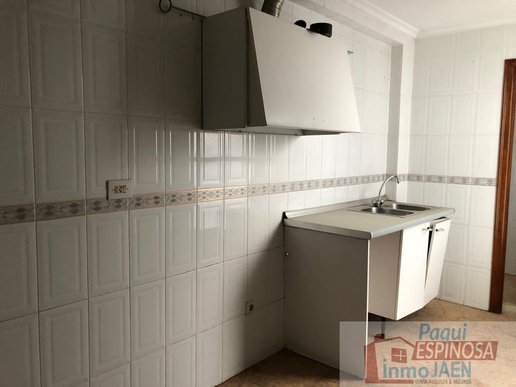 For sale of flat in Torredonjimeno