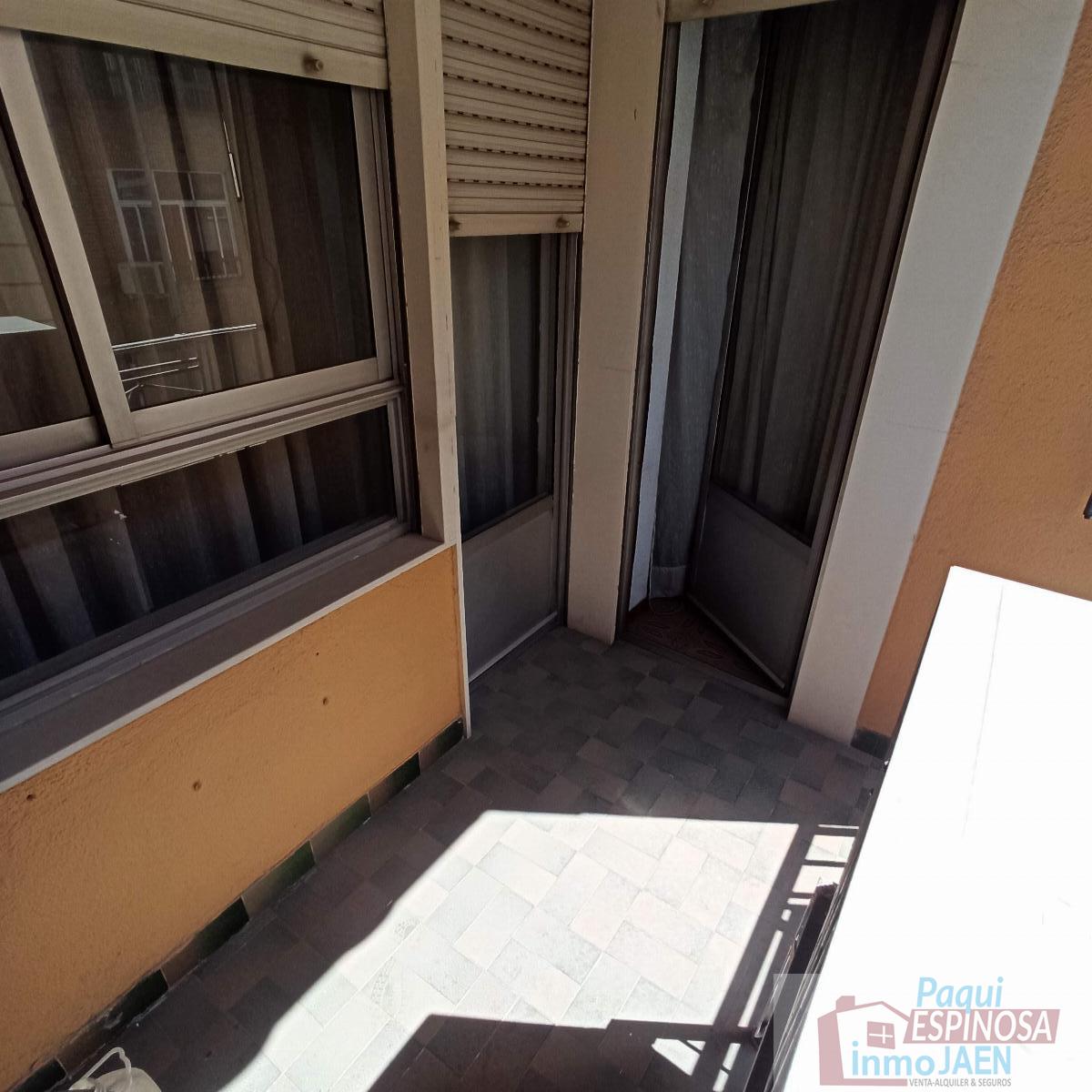 For sale of flat in Torredonjimeno