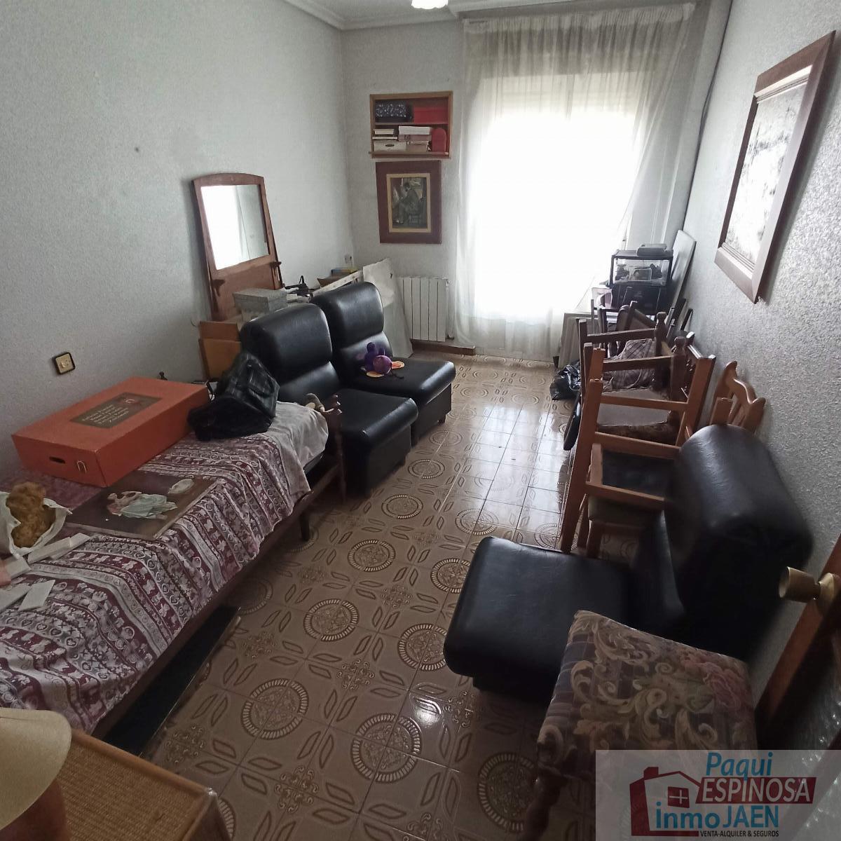 For sale of flat in Torredonjimeno