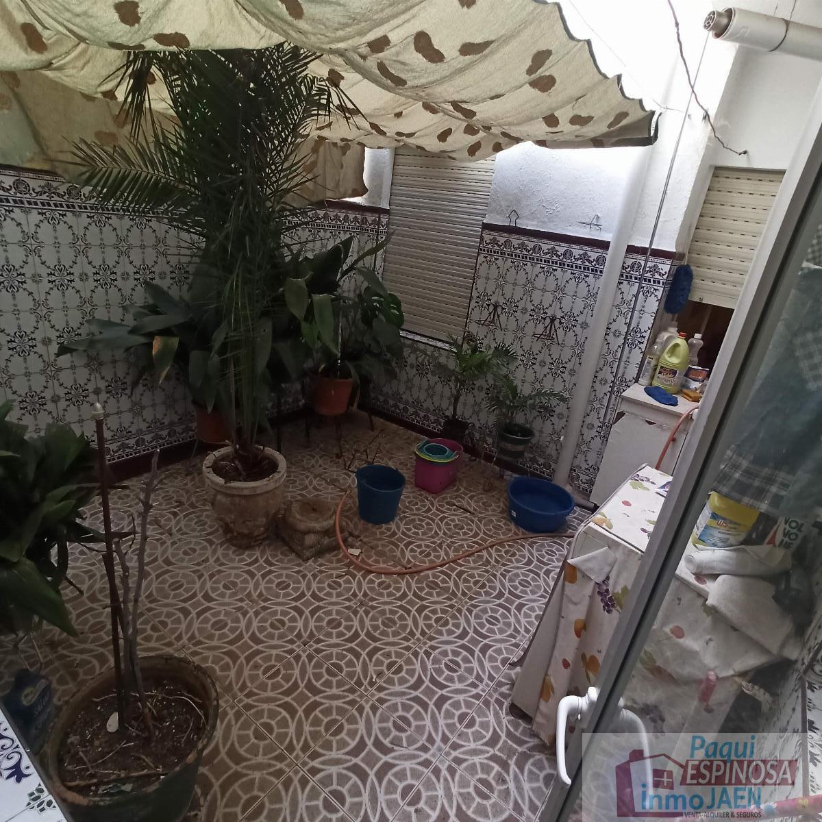 For sale of flat in Torredonjimeno