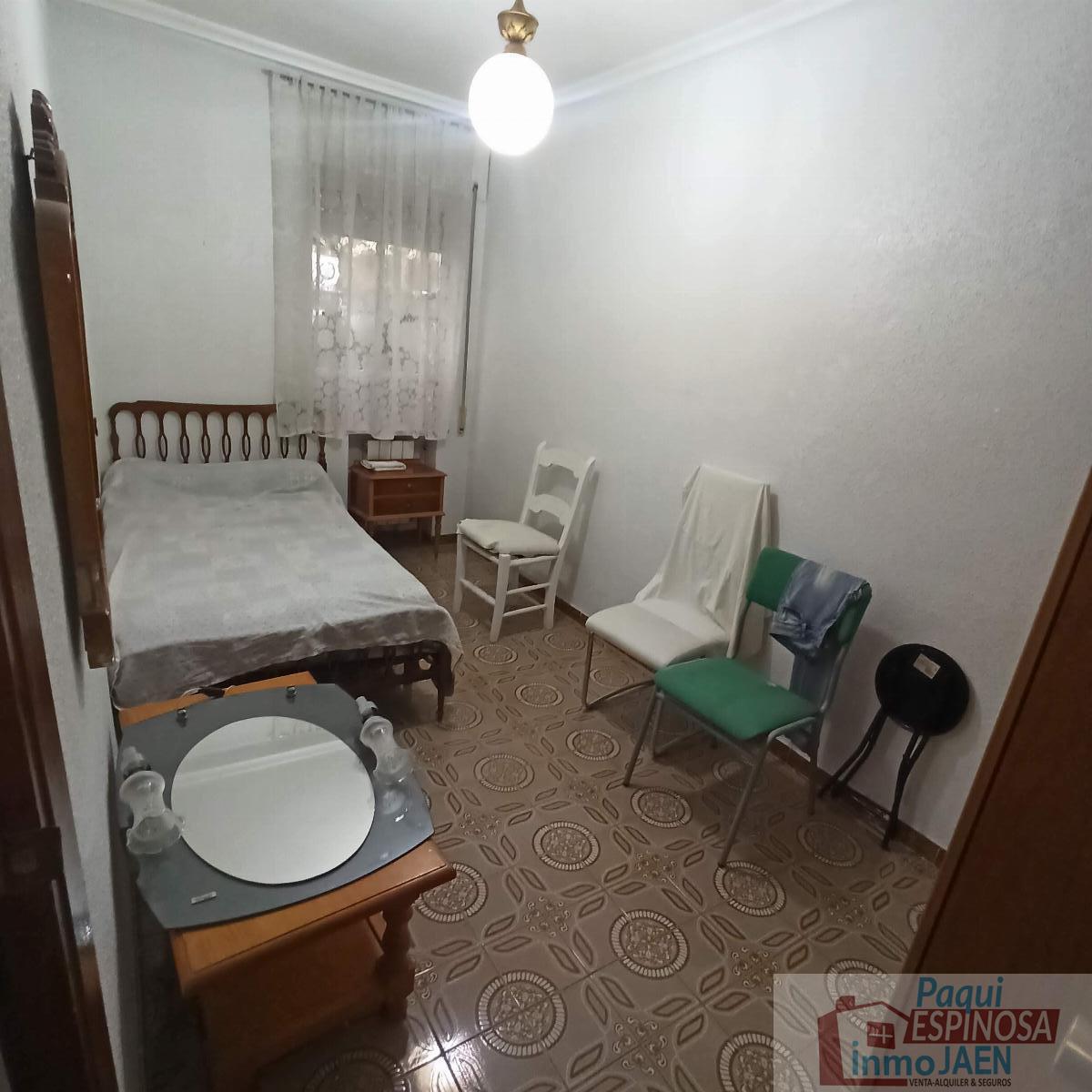 For sale of flat in Torredonjimeno
