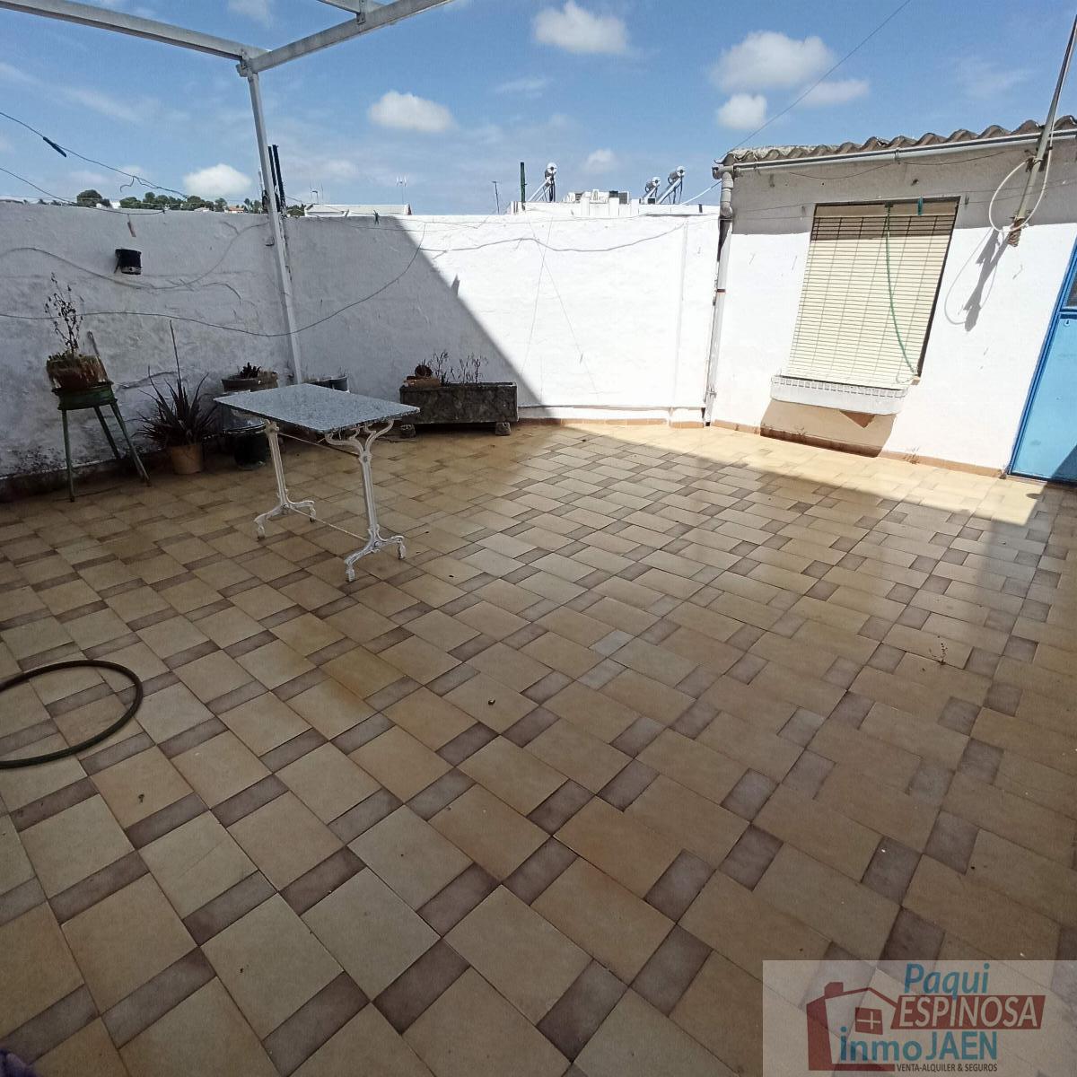For sale of flat in Torredonjimeno