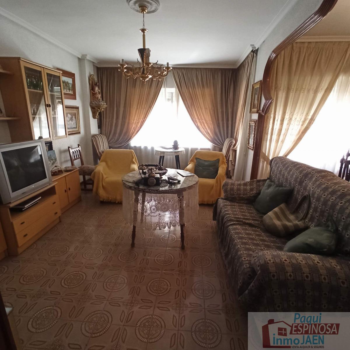 For sale of flat in Torredonjimeno