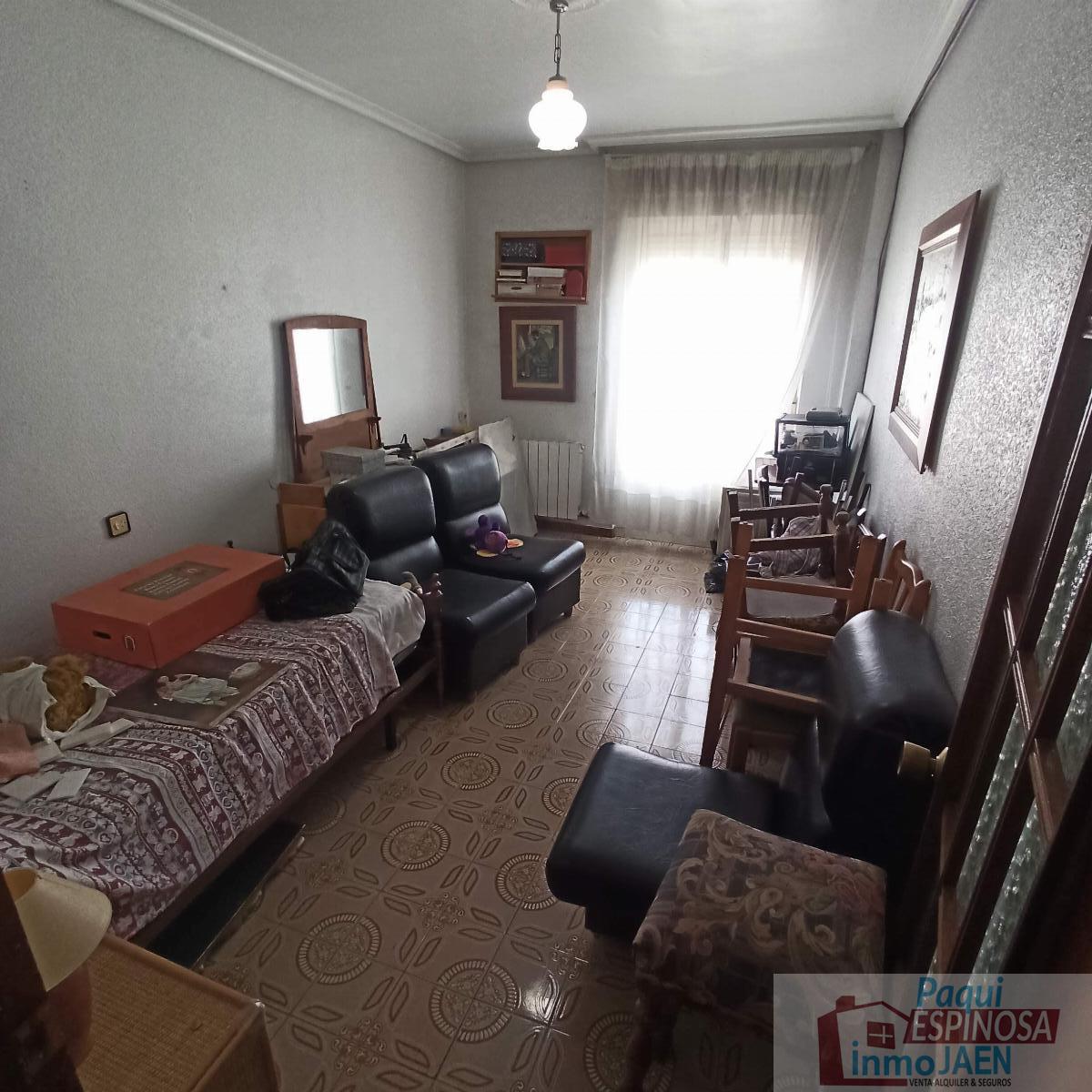 For sale of flat in Torredonjimeno