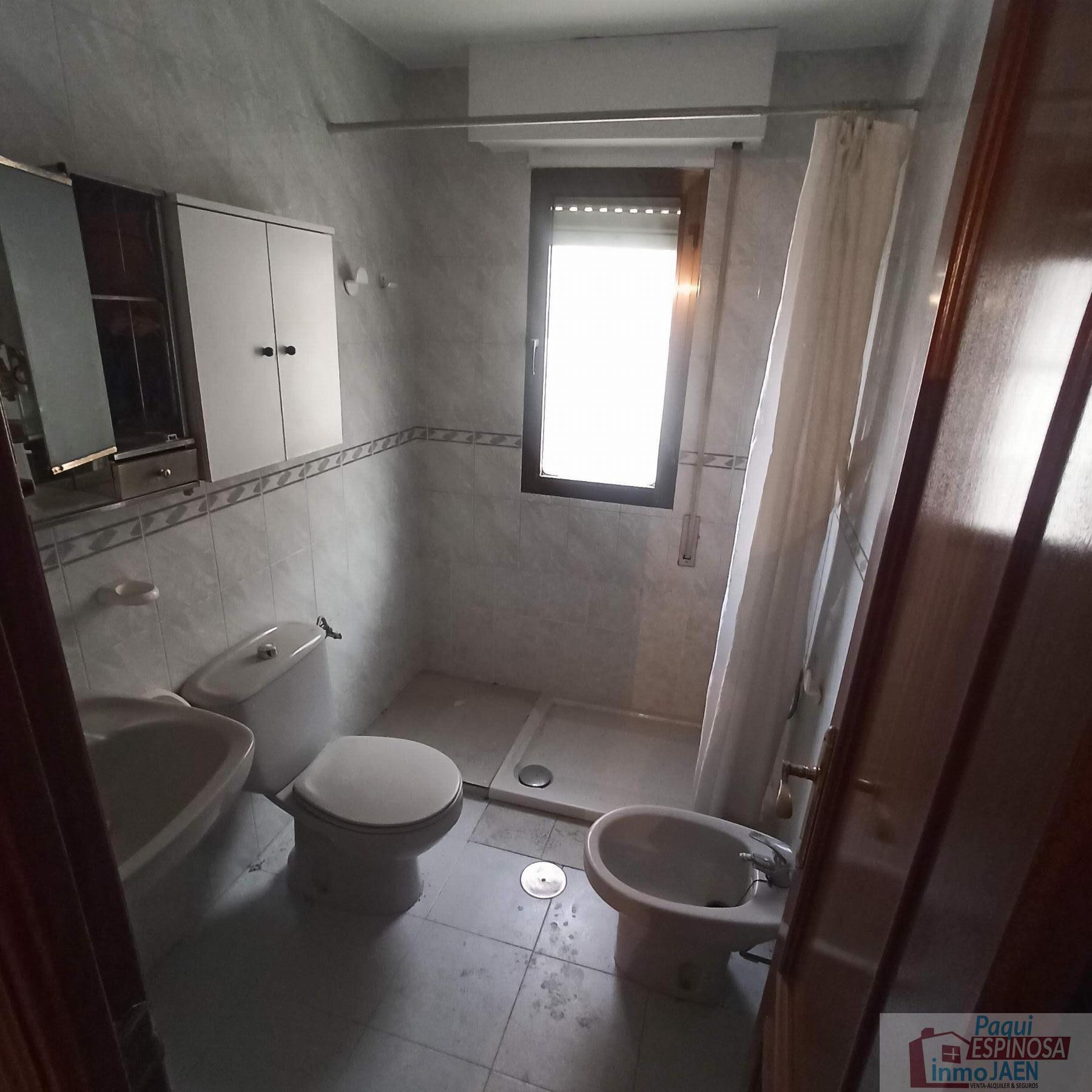 Venta de piso en Torredonjimeno