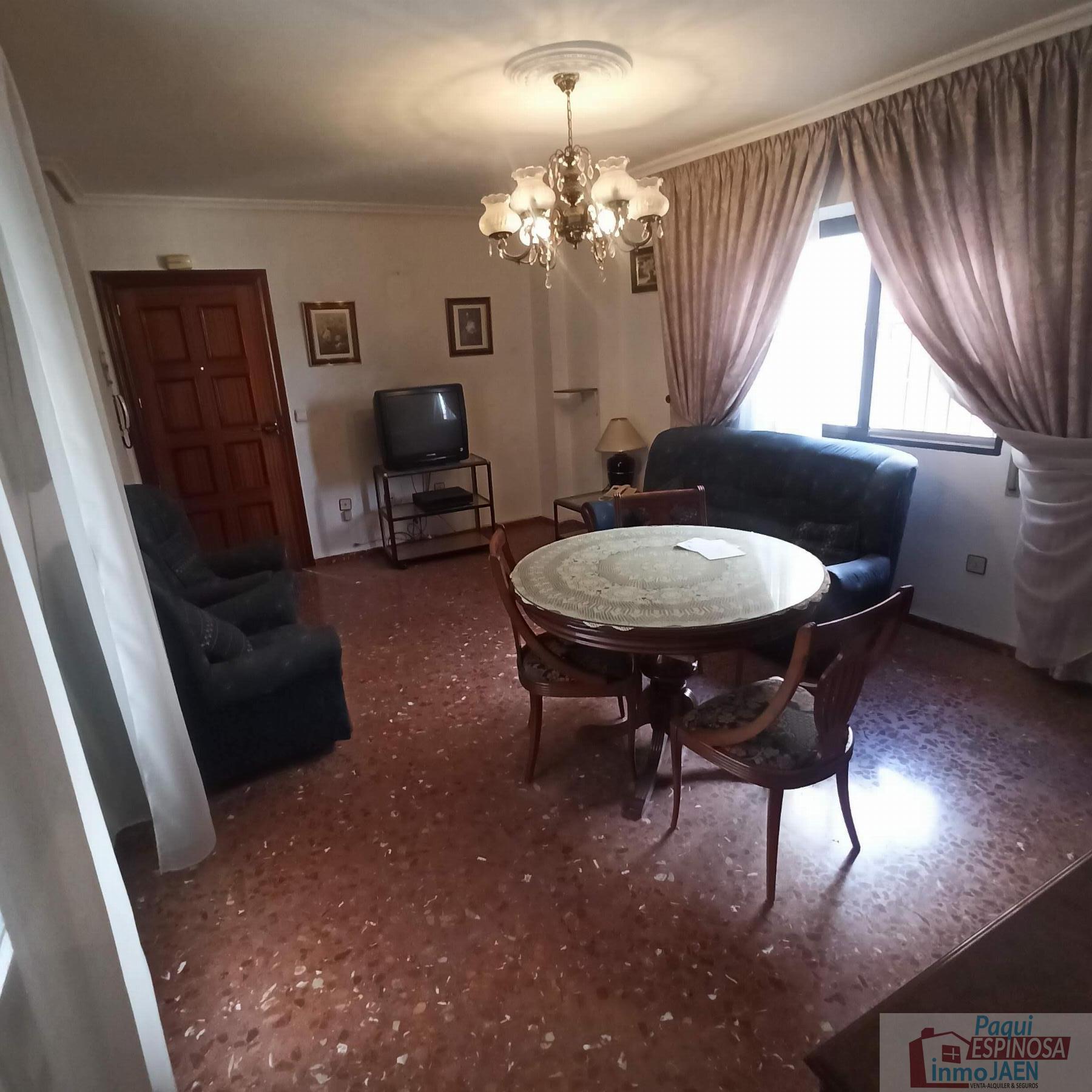 Venta de piso en Torredonjimeno