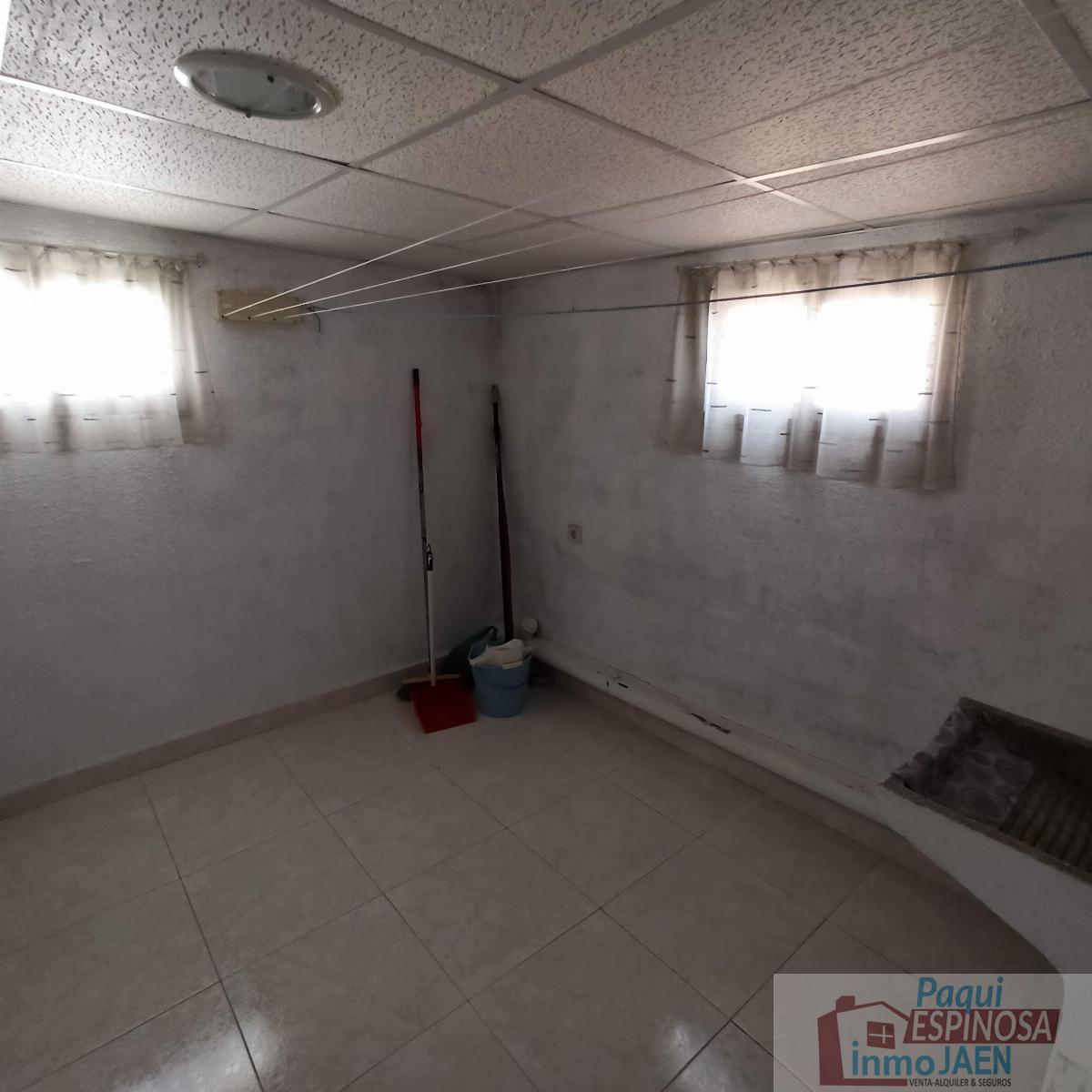 For sale of flat in Torredonjimeno