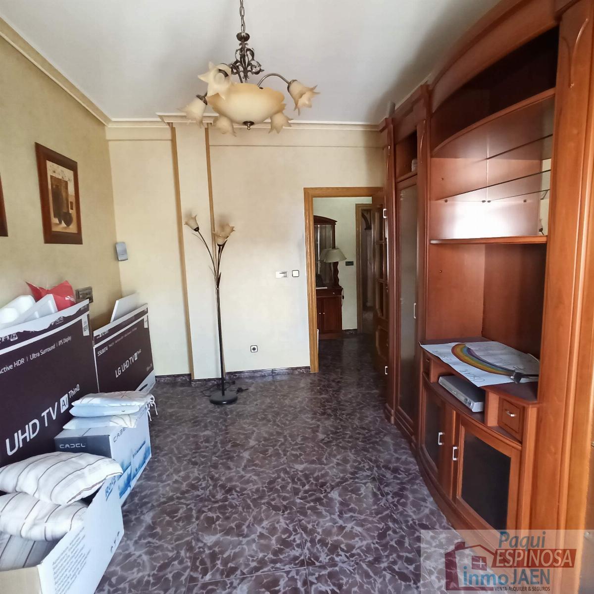 For sale of flat in Torredonjimeno