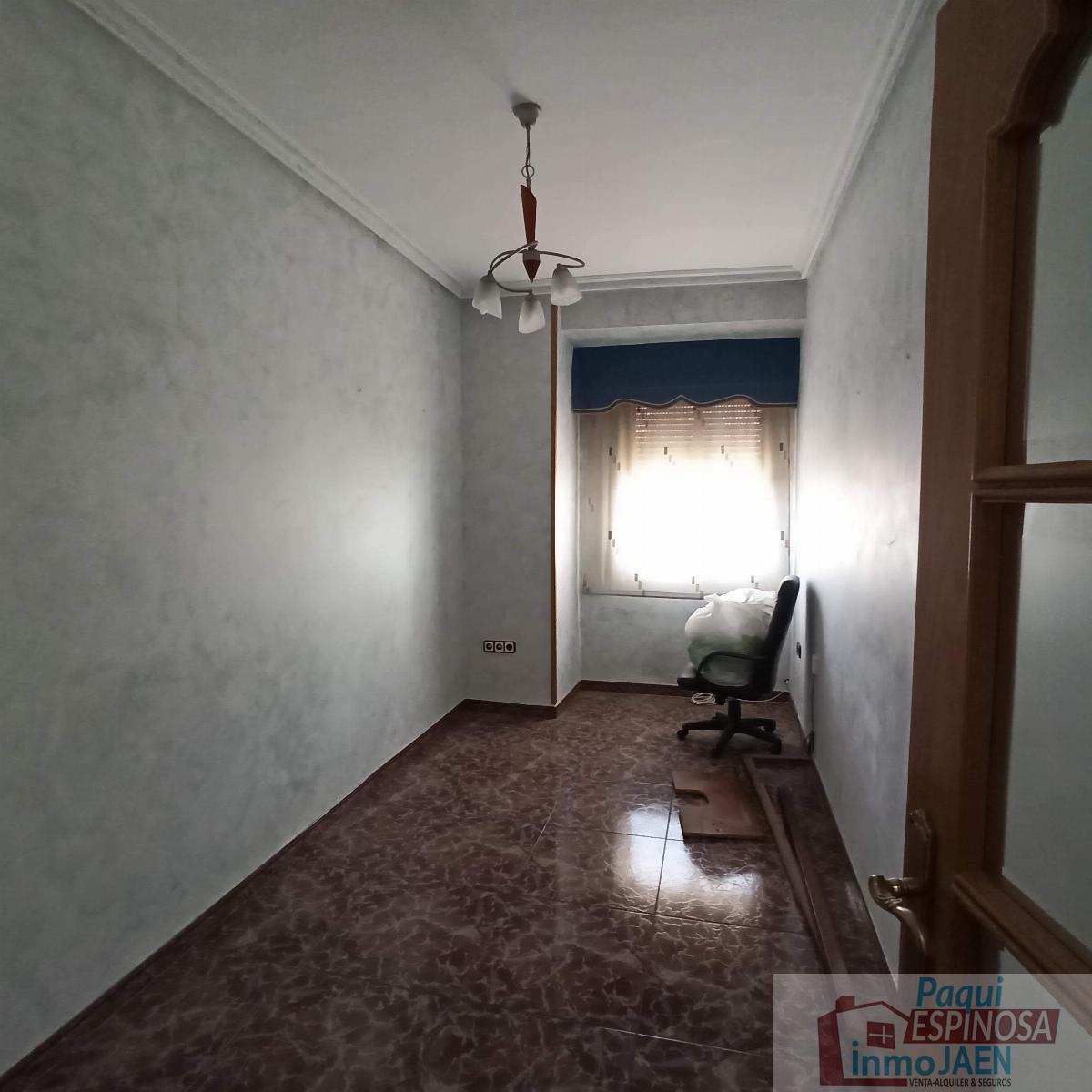 For sale of flat in Torredonjimeno