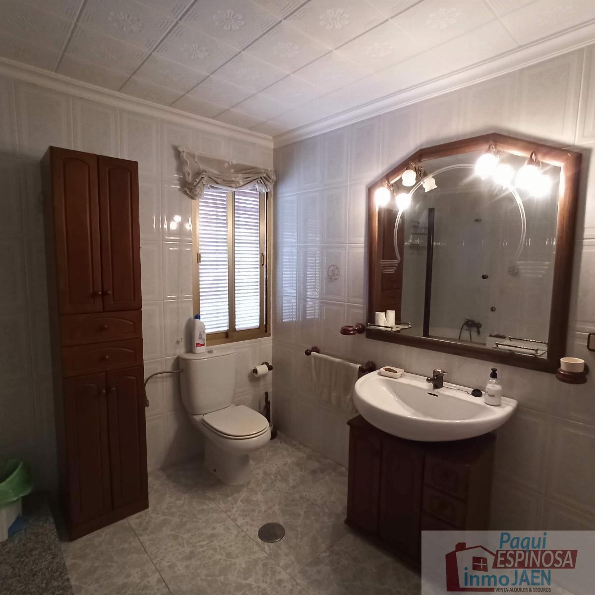 For sale of flat in Torredonjimeno