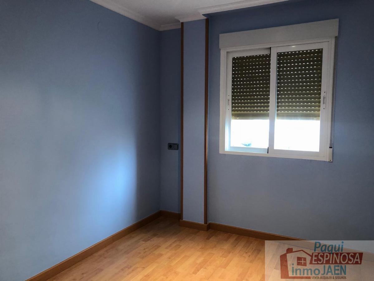 Venta de piso en Torredonjimeno