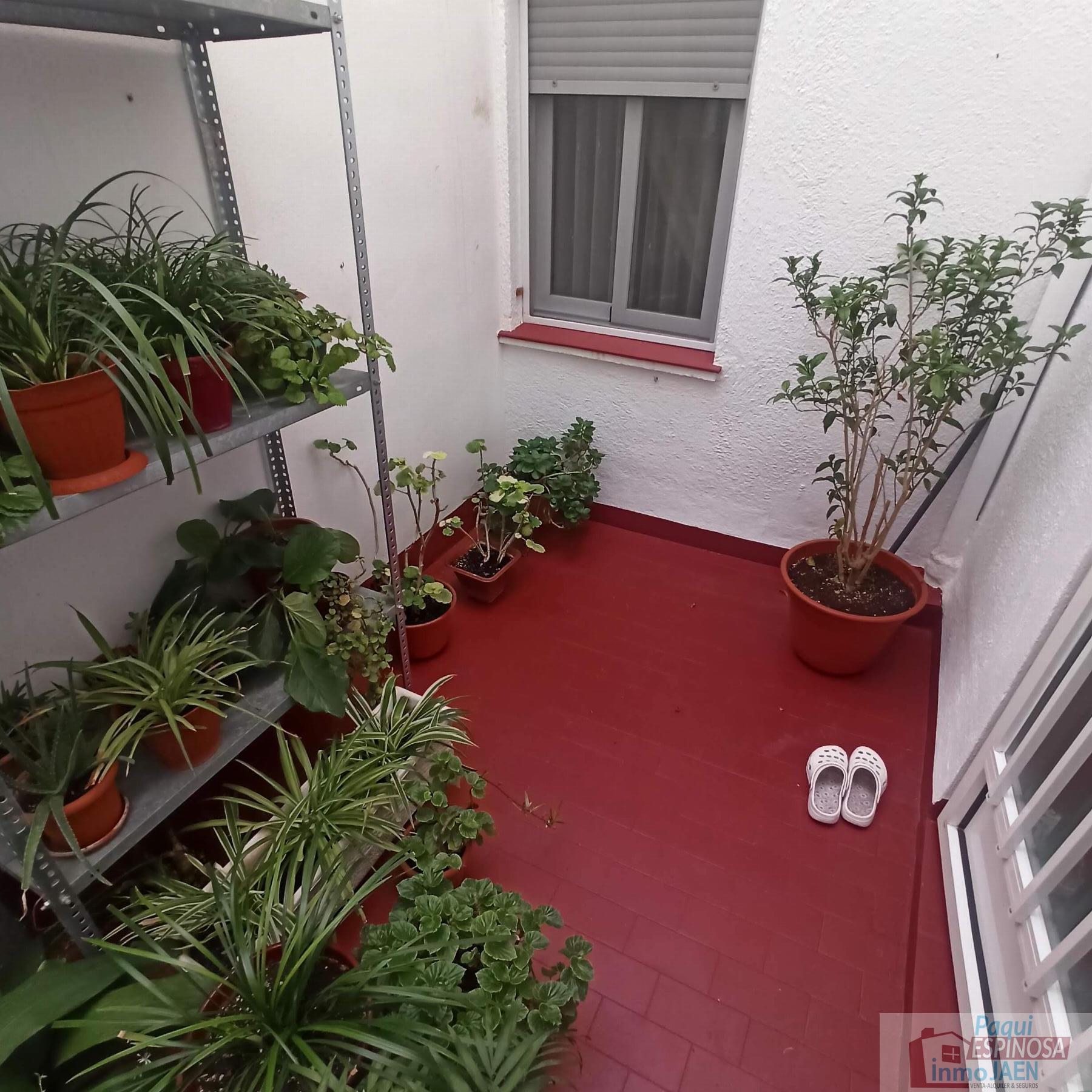 For sale of flat in Torredonjimeno