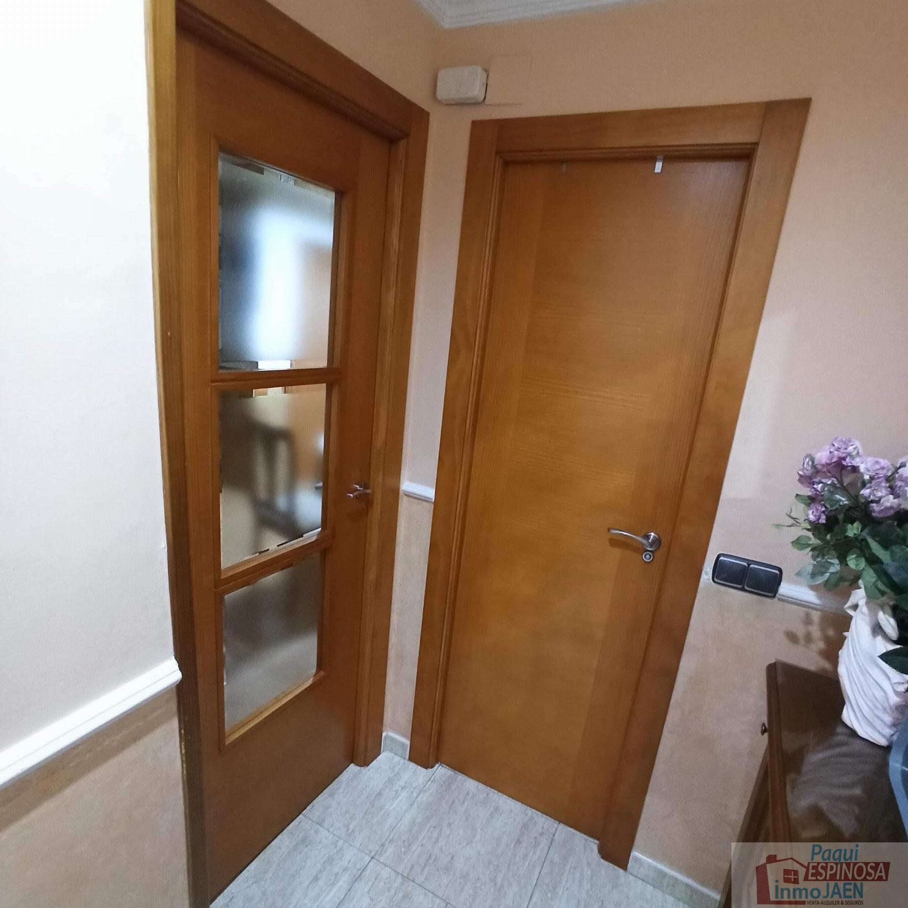 For sale of flat in Torredonjimeno