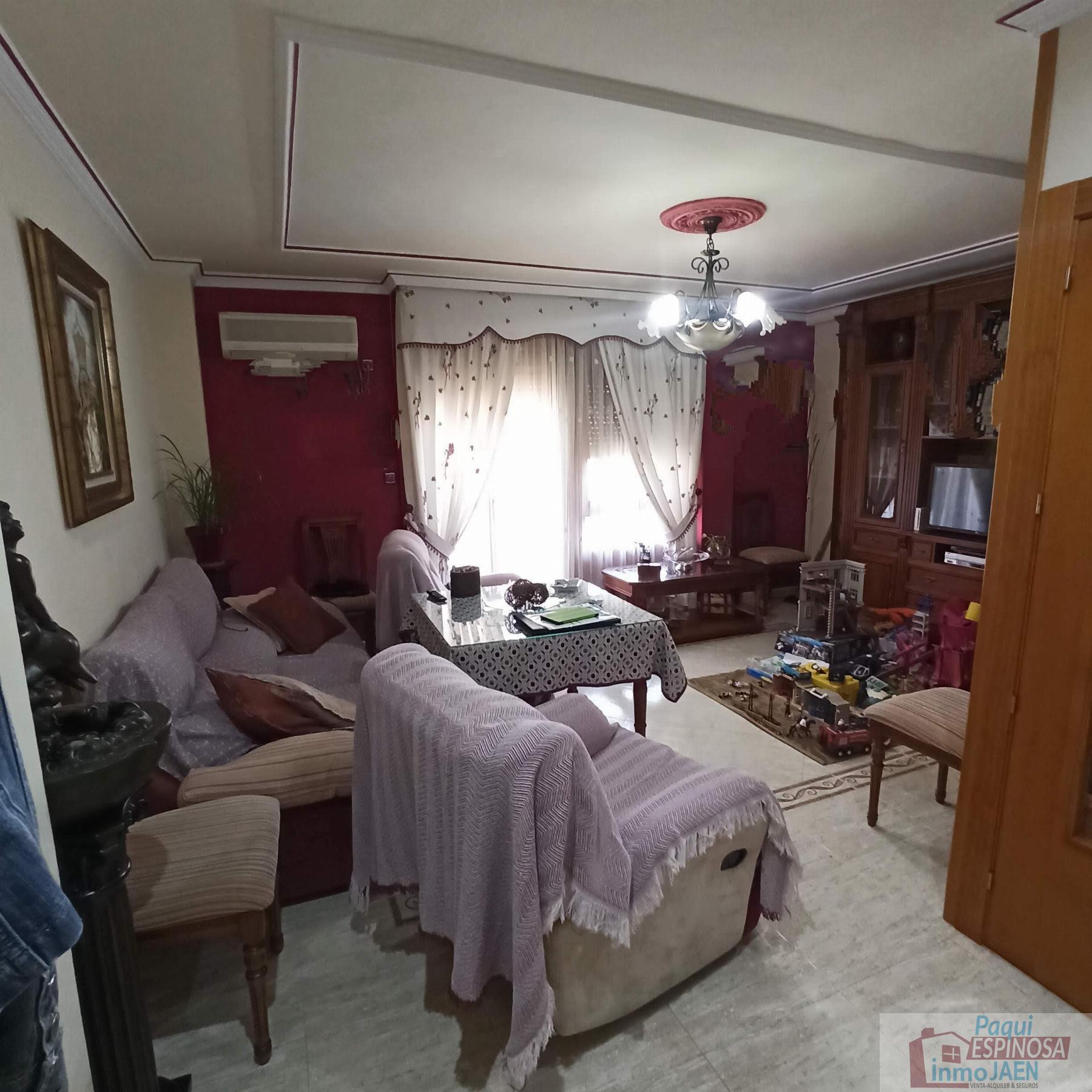 For sale of flat in Torredonjimeno