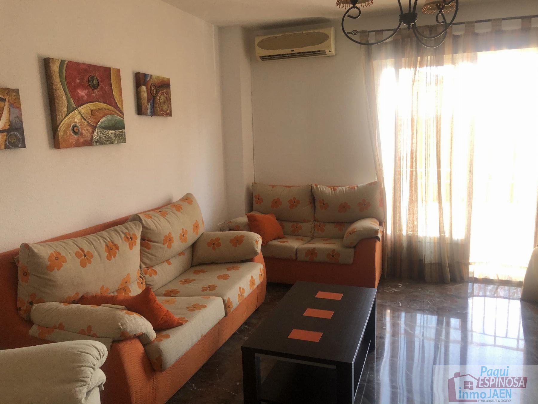 For sale of flat in Torredonjimeno