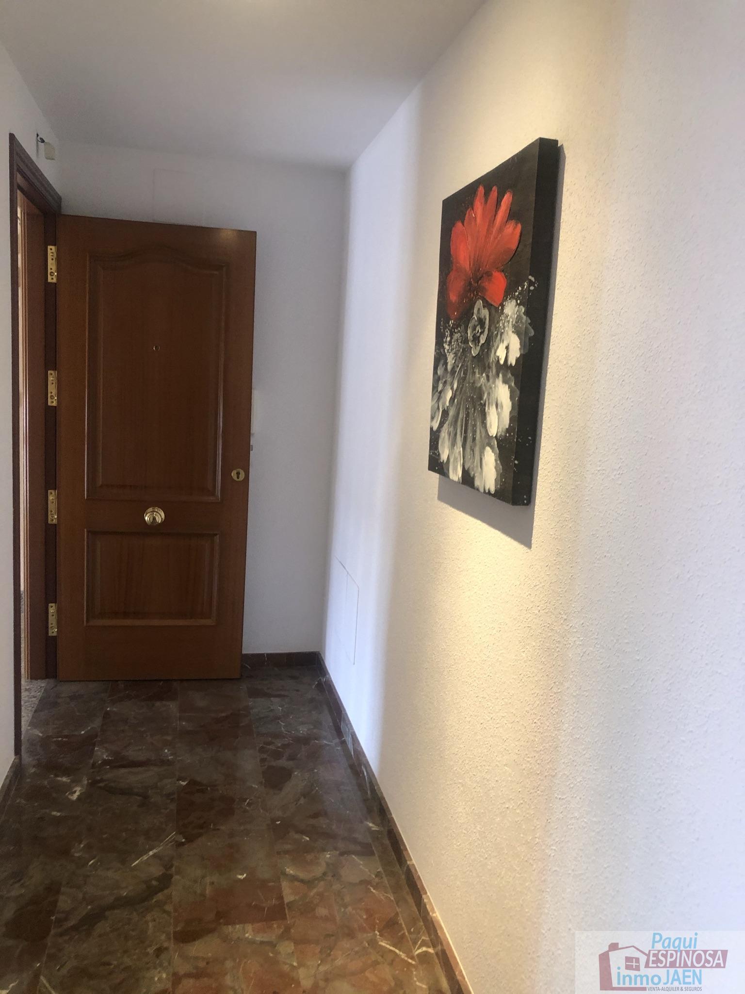 For sale of flat in Torredonjimeno