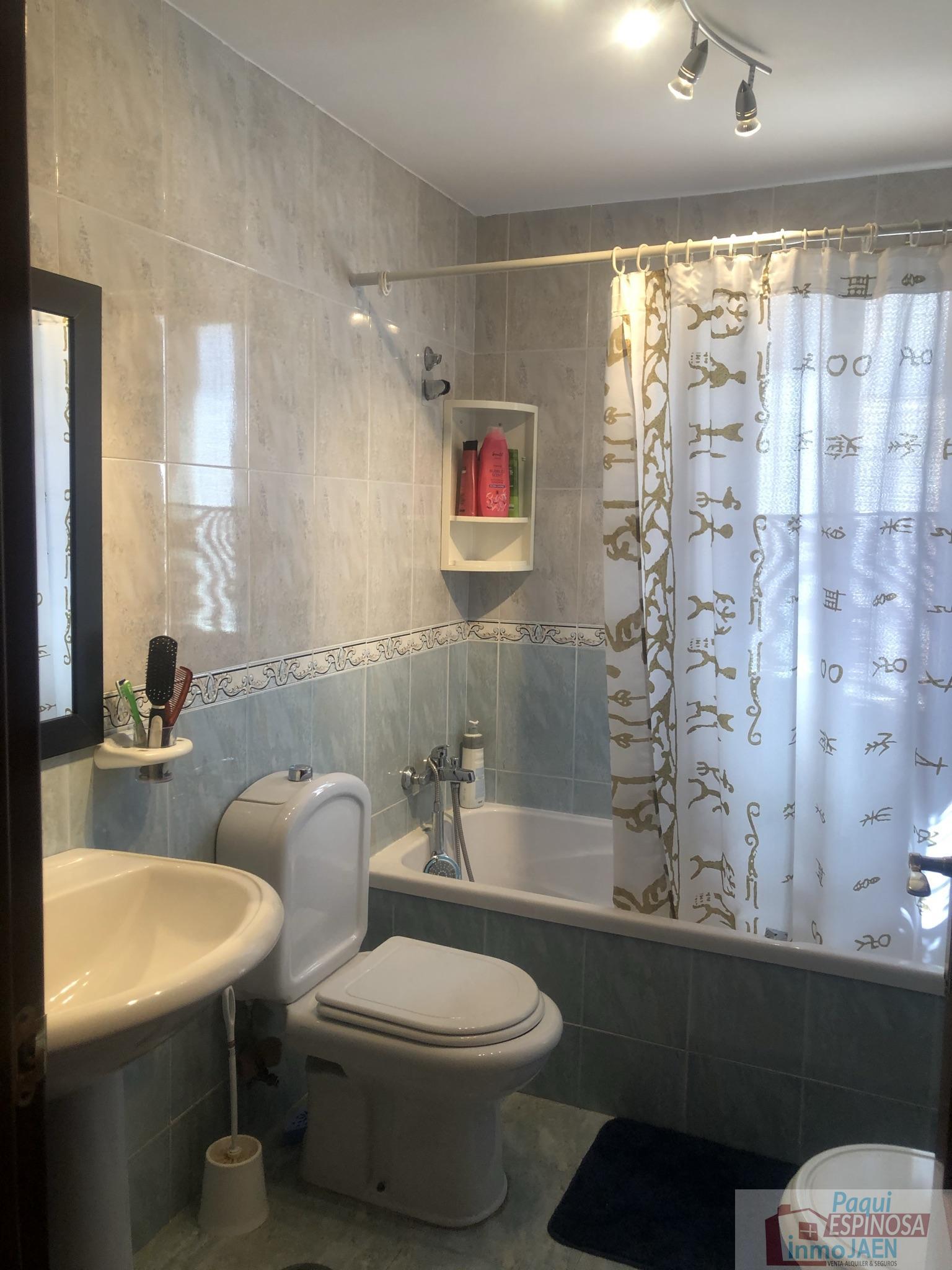 For sale of flat in Torredonjimeno
