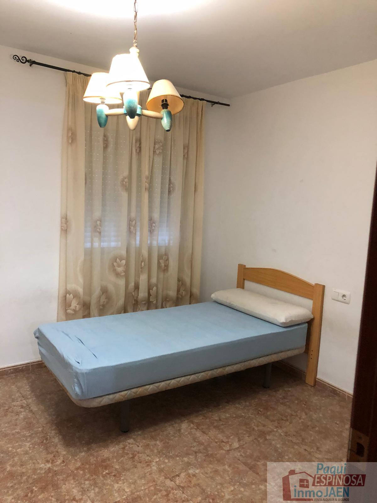 For sale of flat in Martos