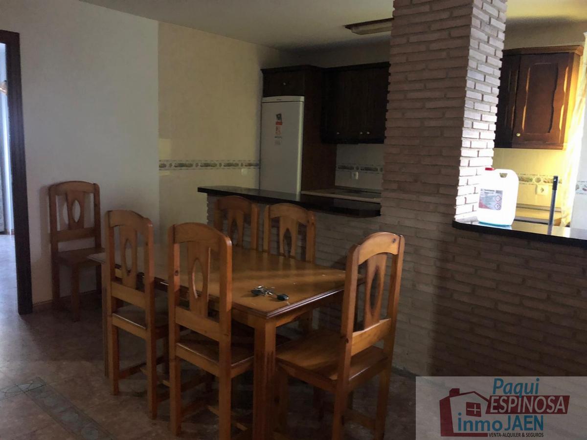 For sale of flat in Martos