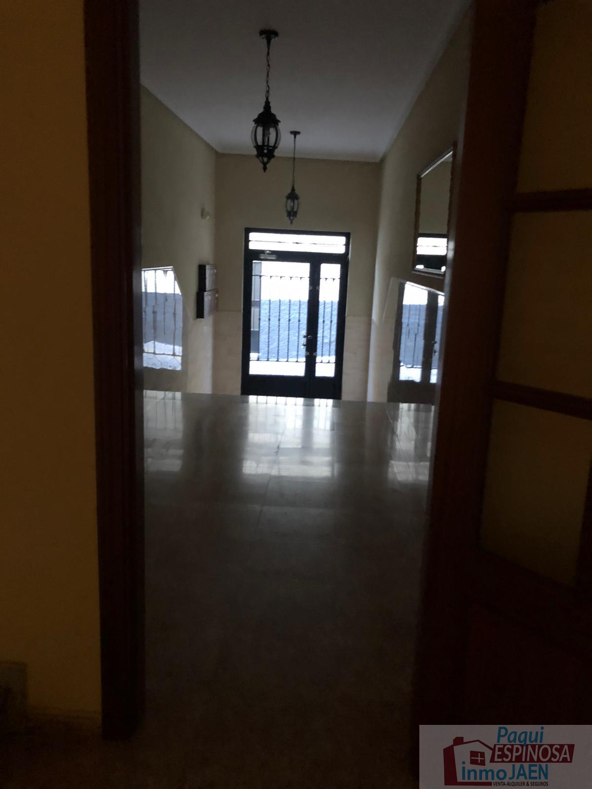 For sale of flat in Martos