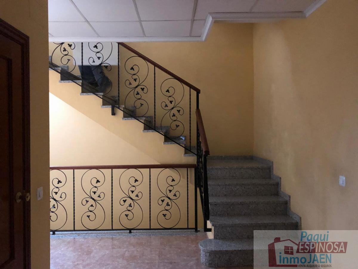 For sale of flat in Martos