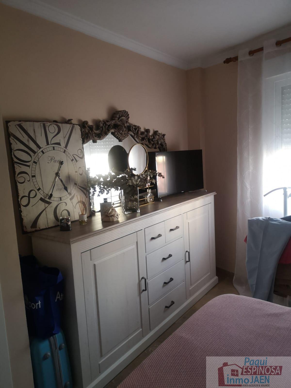 For sale of flat in Torredonjimeno