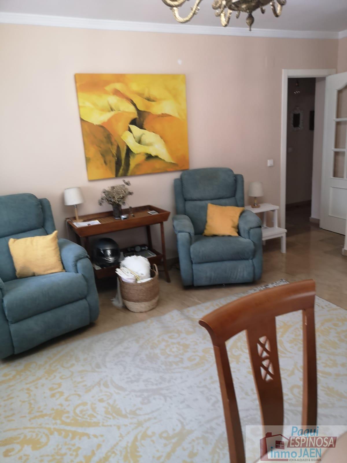 For sale of flat in Torredonjimeno