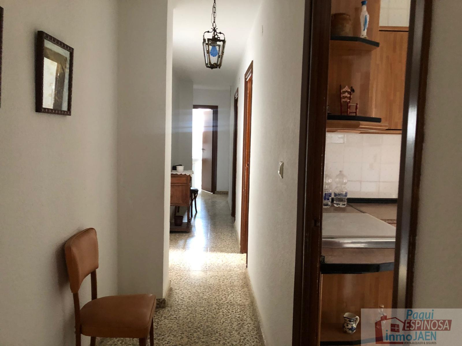 Venta de piso en Torredonjimeno