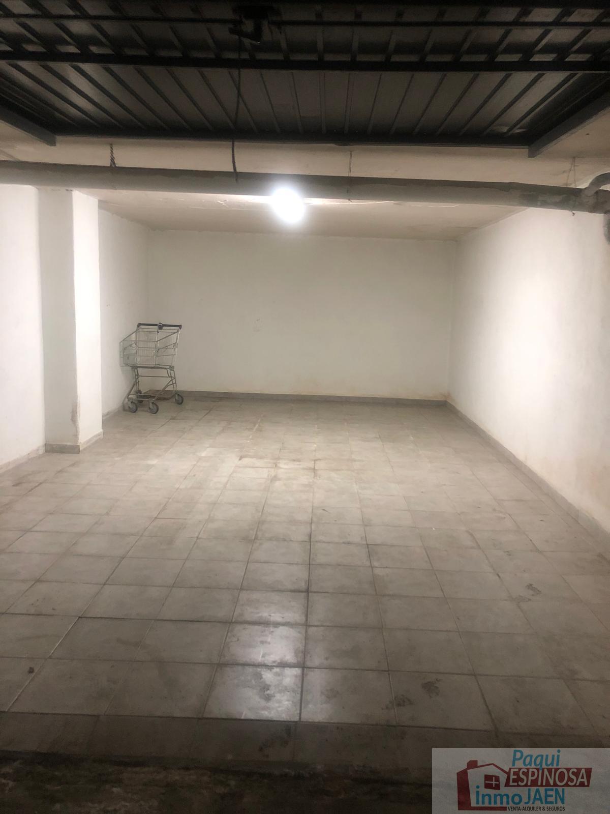 For sale of garage in Torredonjimeno