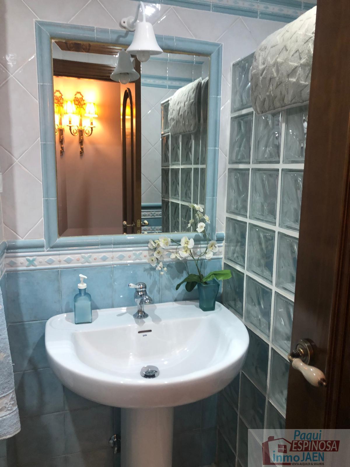 For sale of flat in Torredonjimeno