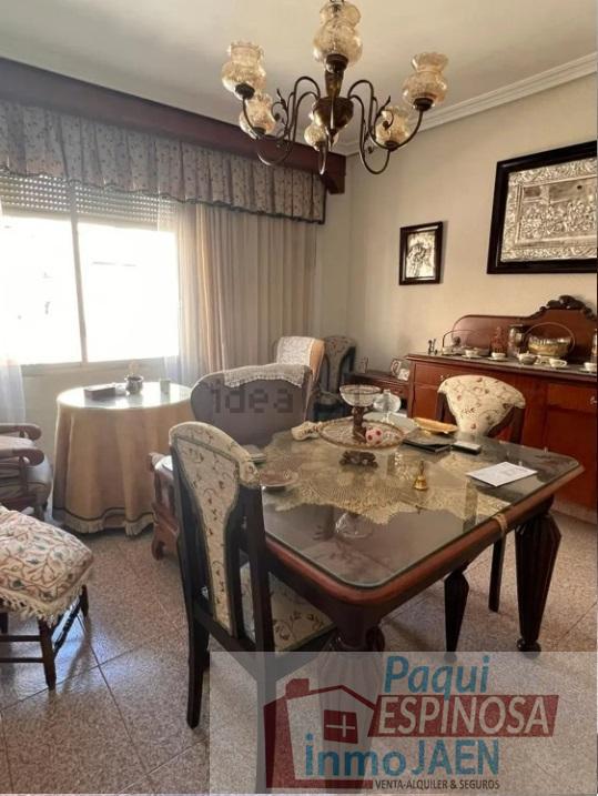 For sale of flat in Torredonjimeno