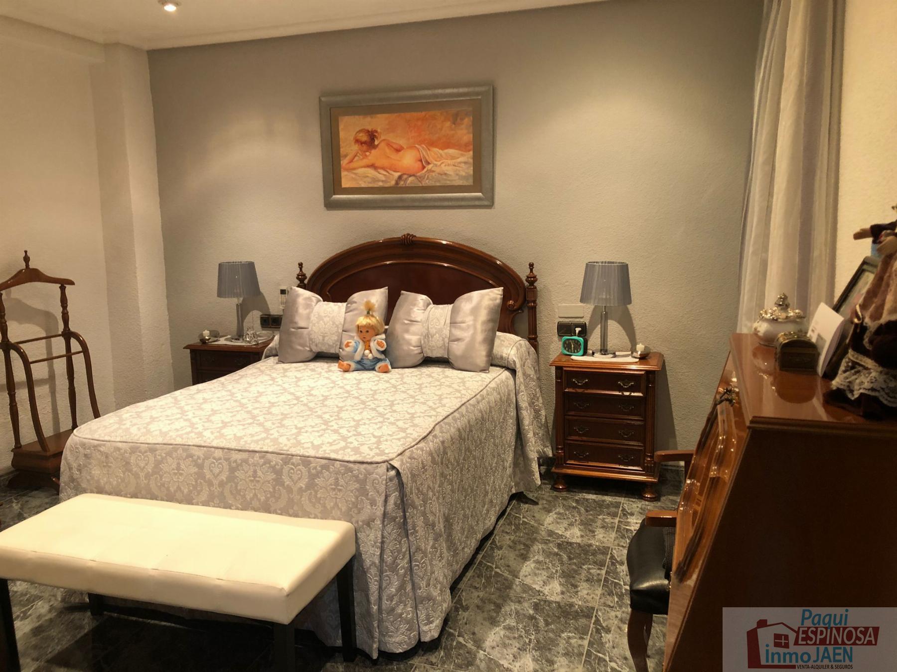 For sale of flat in Torredonjimeno