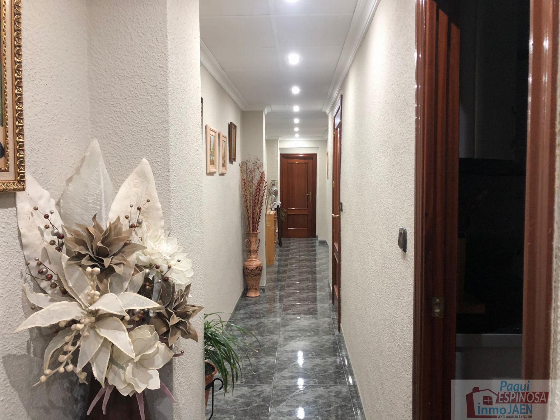 For sale of flat in Torredonjimeno
