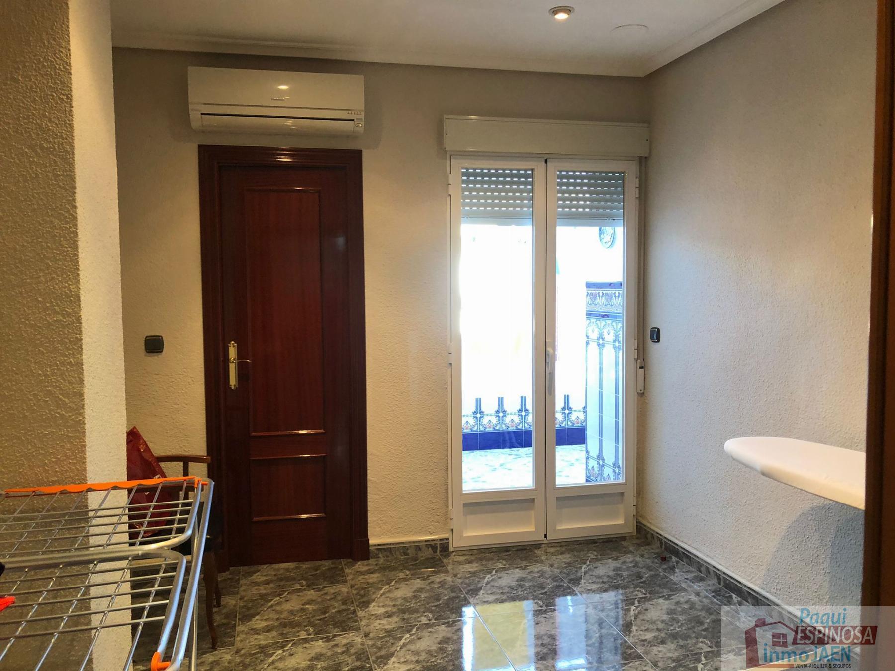 For sale of flat in Torredonjimeno