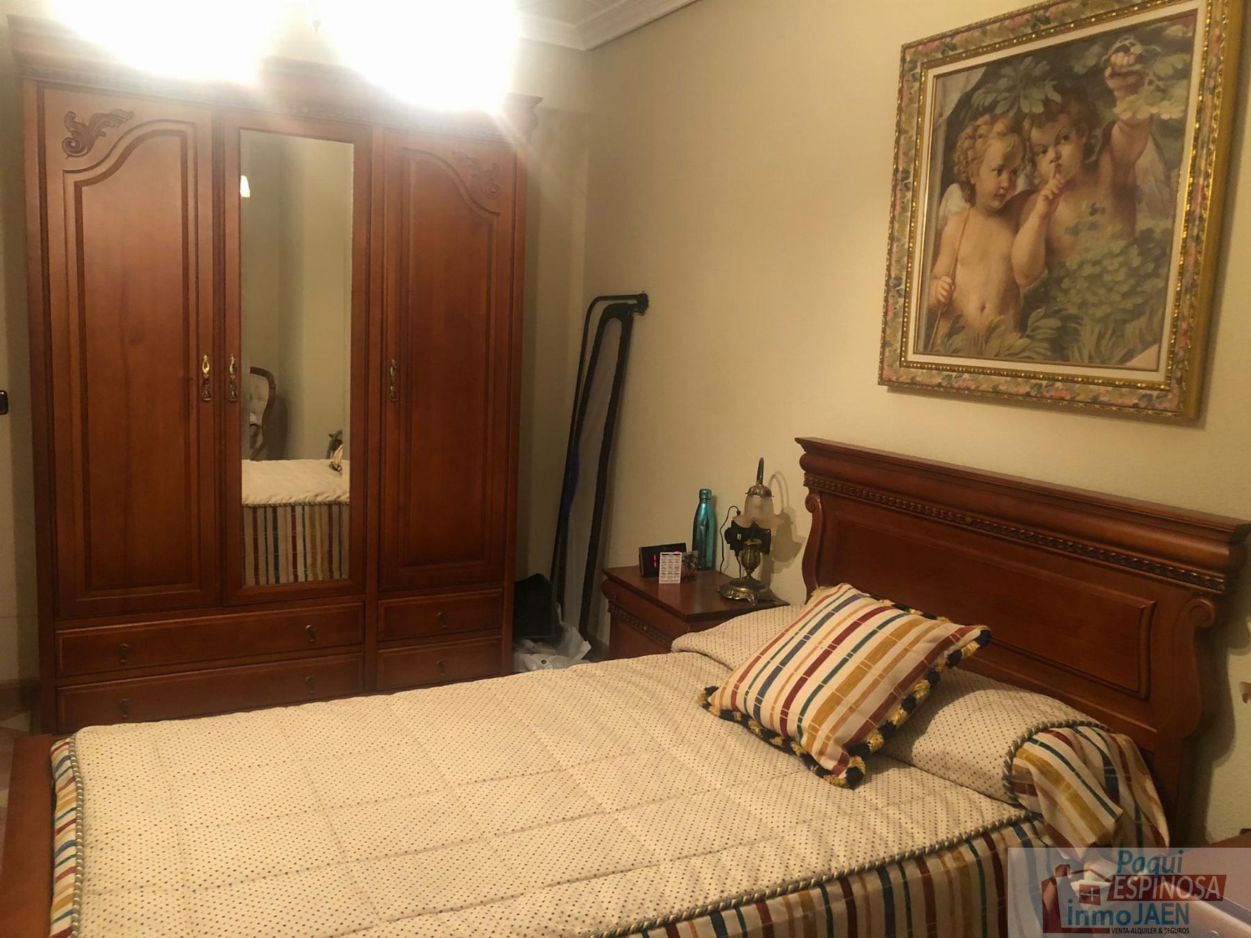 Venta de chalet en Torredonjimeno