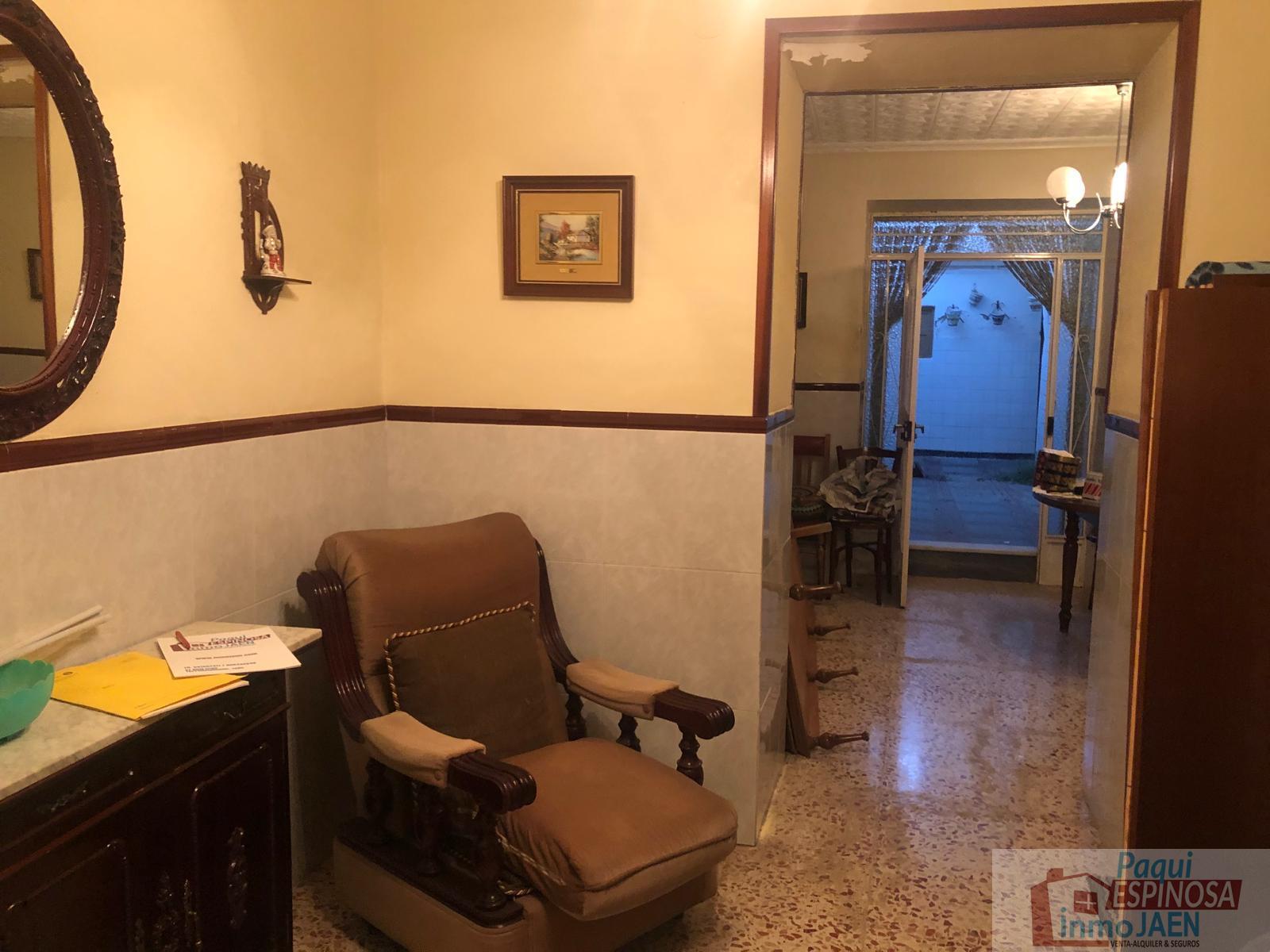 Venta de casa en Torredonjimeno