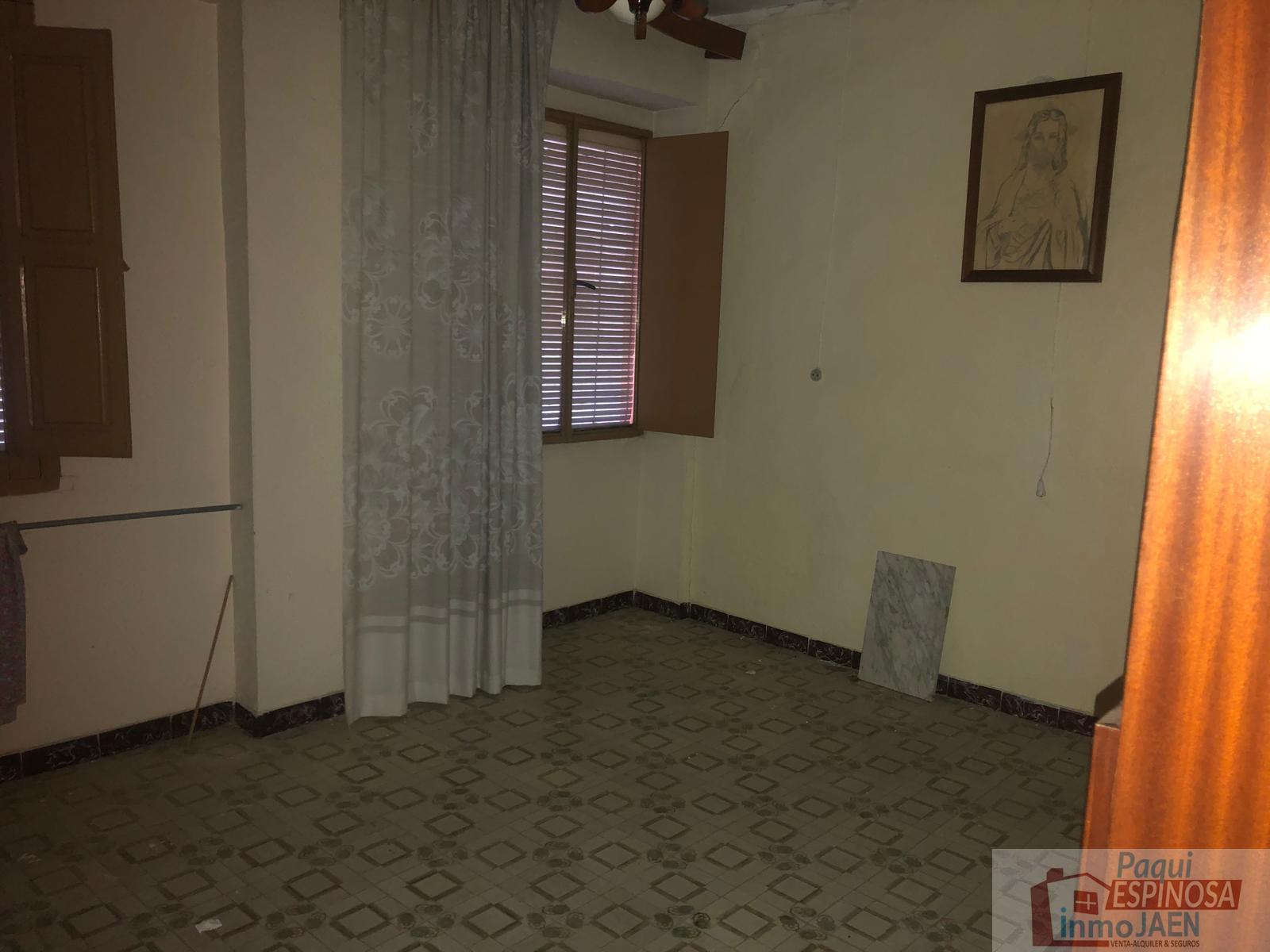 Venta de casa en Torredonjimeno
