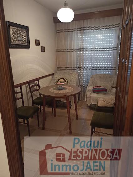 For sale of duplex in Torredonjimeno