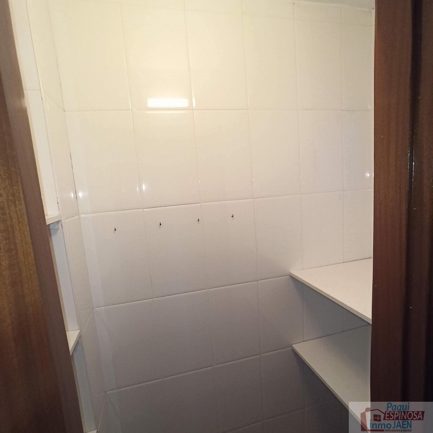 For sale of flat in Torredonjimeno