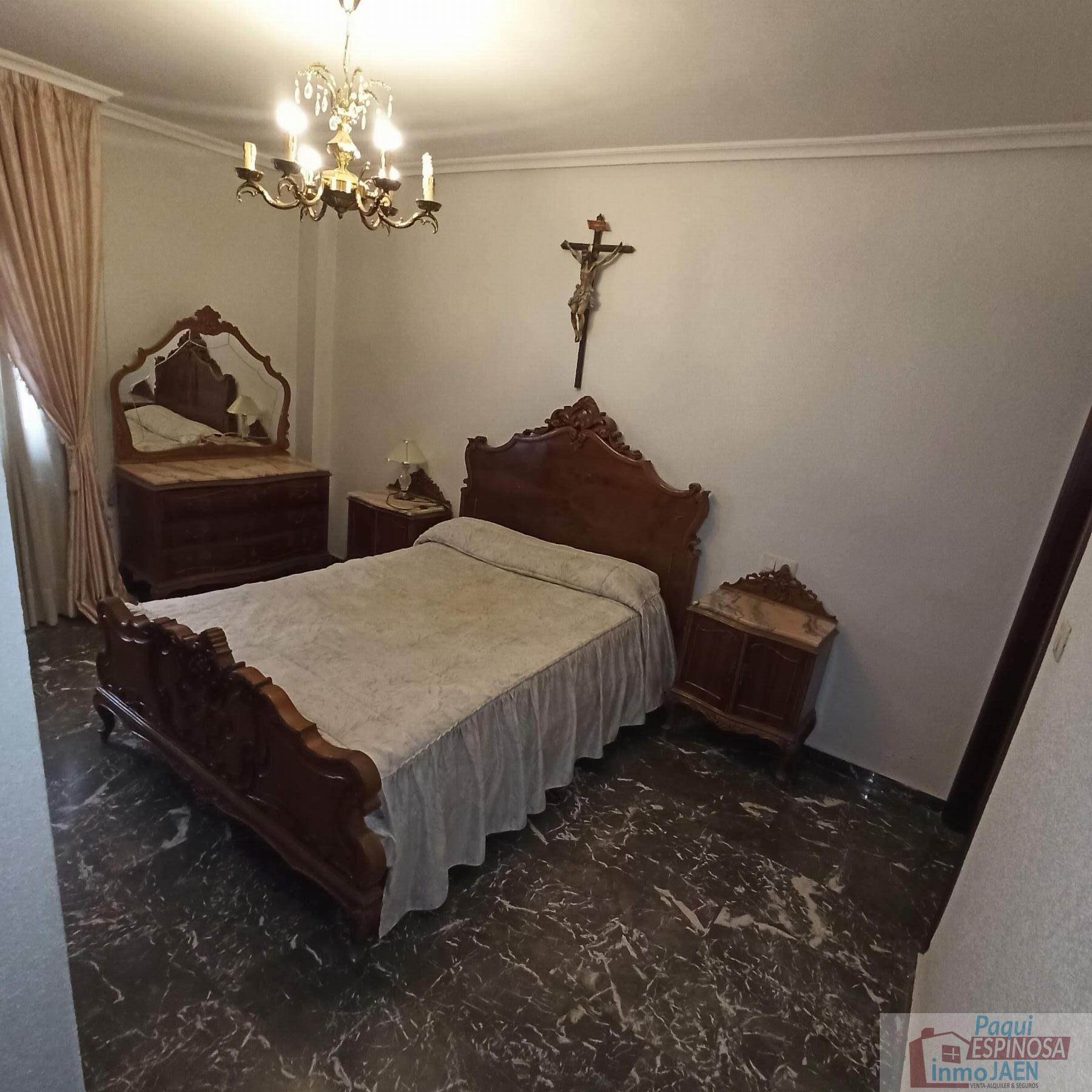 For sale of flat in Torredonjimeno