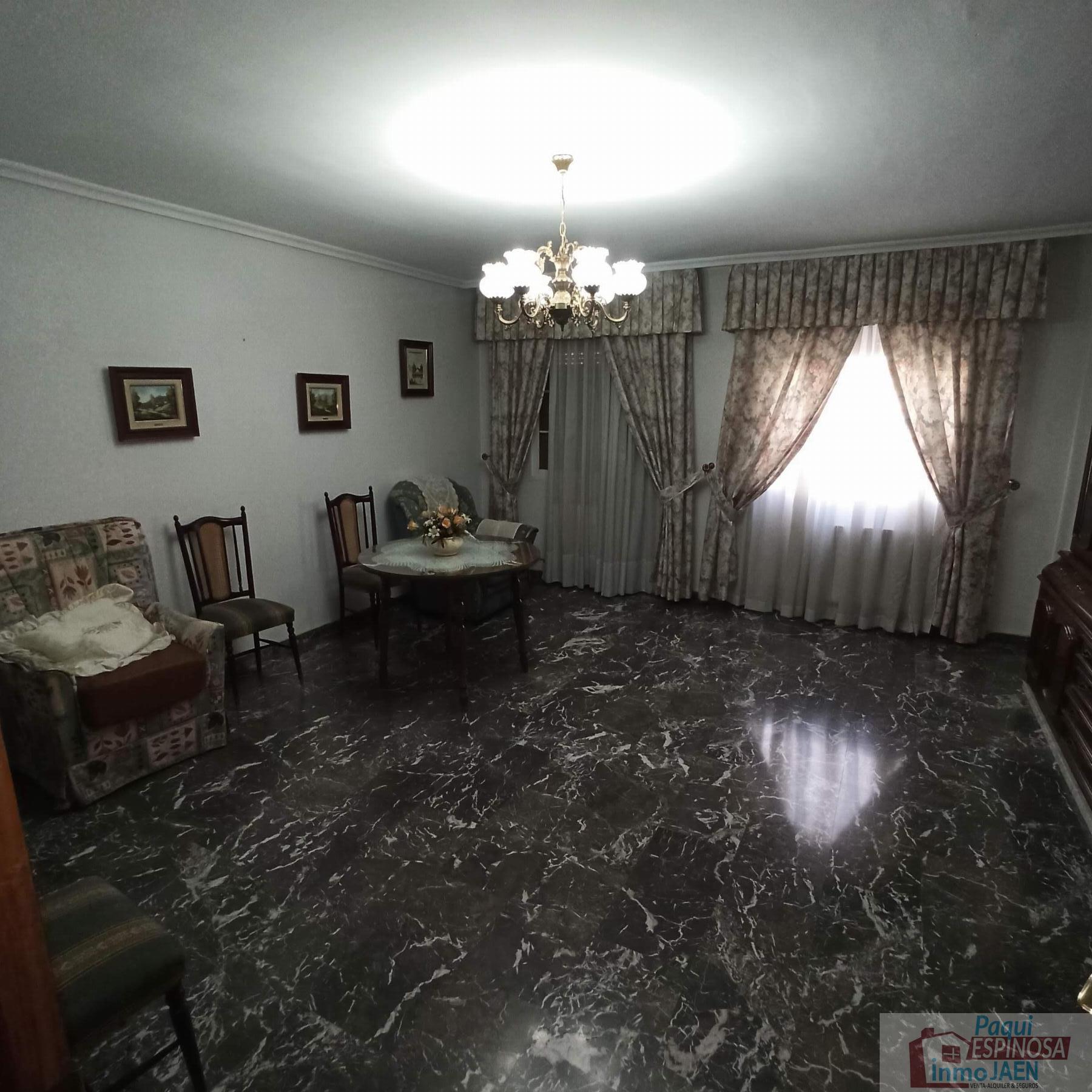 For sale of flat in Torredonjimeno