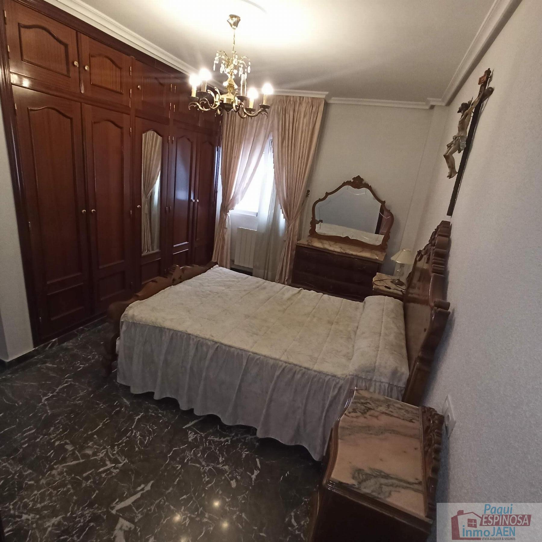 For sale of flat in Torredonjimeno