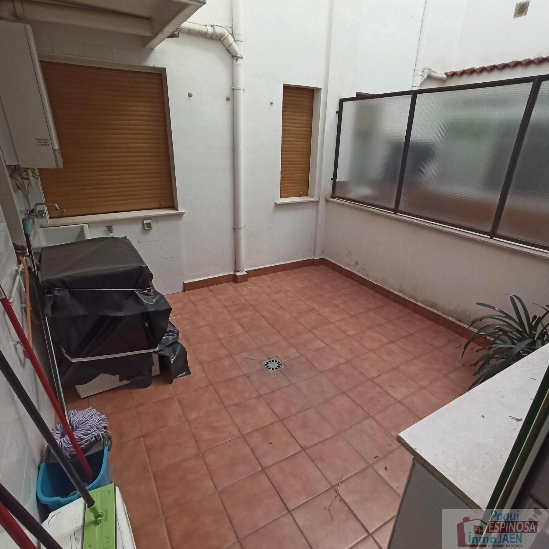 For sale of flat in Torredonjimeno