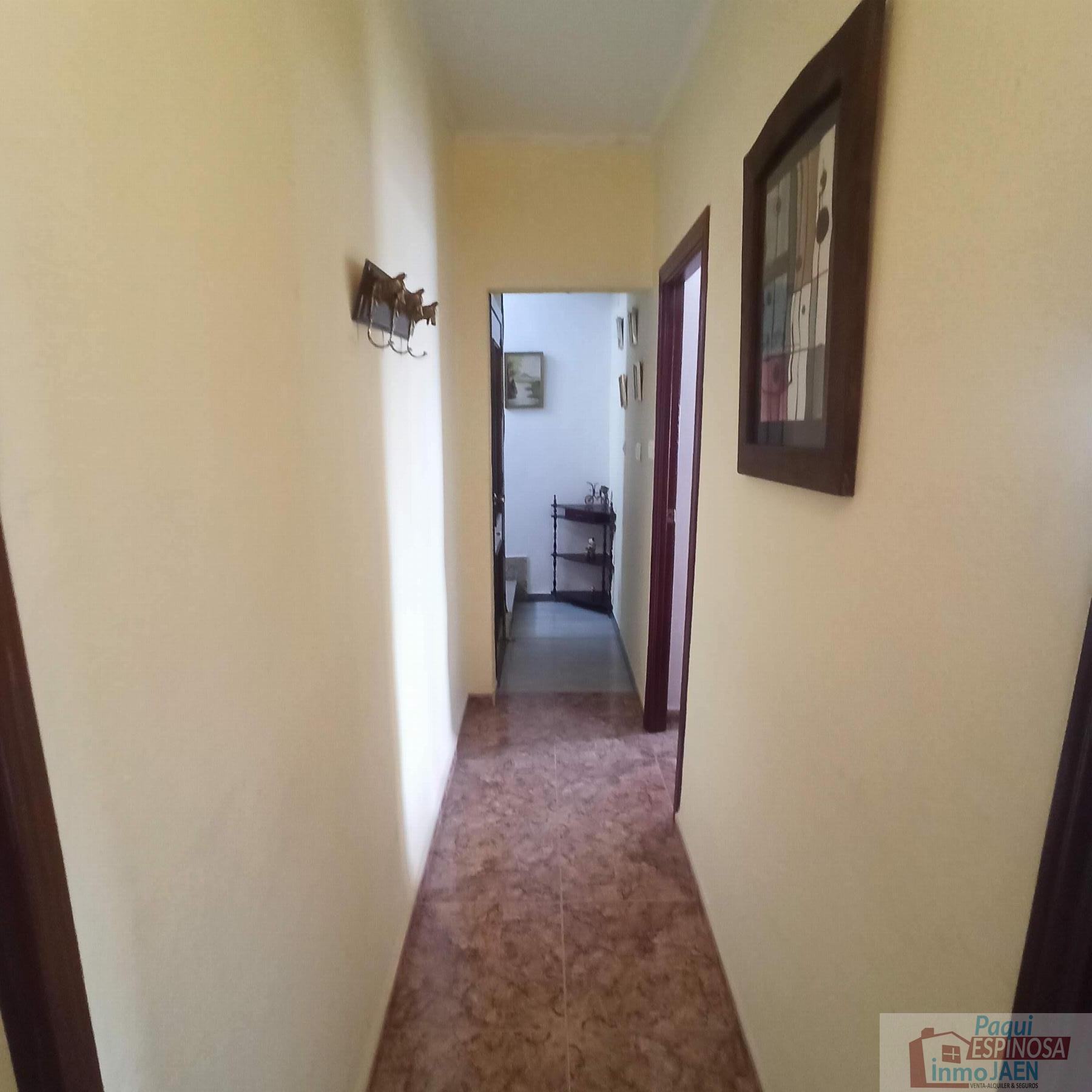 Venta de casa en Torredonjimeno
