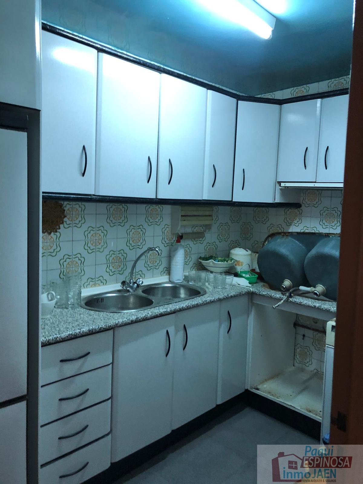 Venta de casa en Torredonjimeno